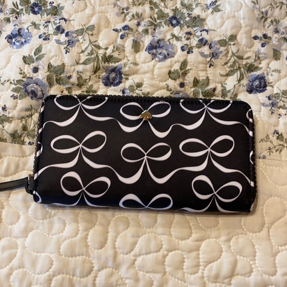 Kate spade wallet